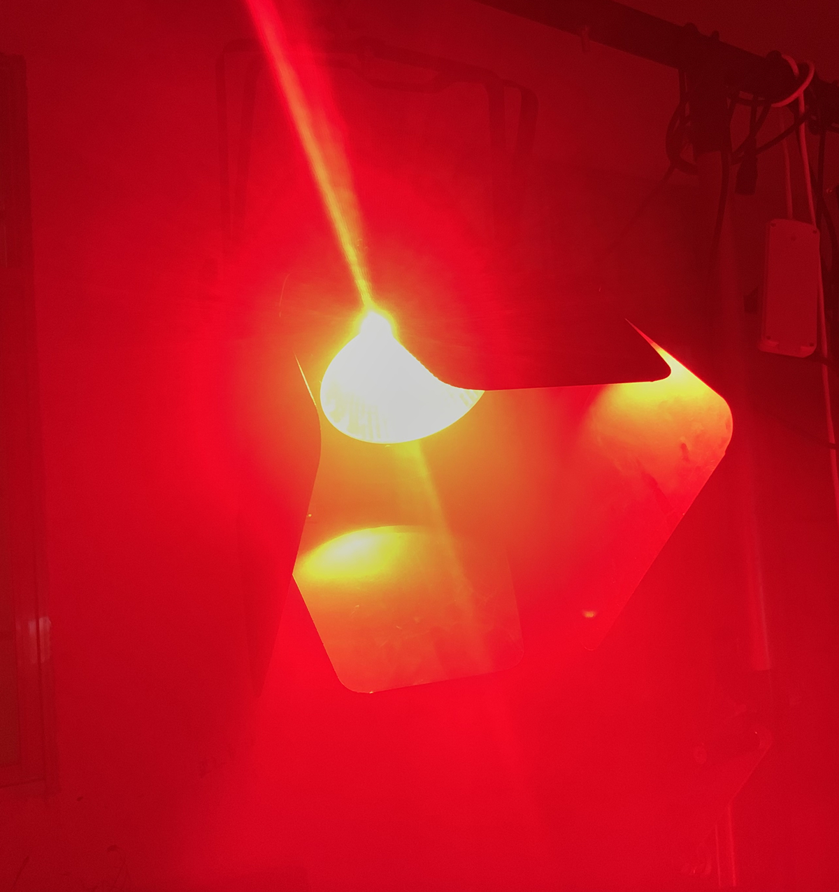 200 W COB LED Par Licht mit Scheunentüren RGBWA UV 6in1 Wash DJ Dmx Control Bühneneffekt