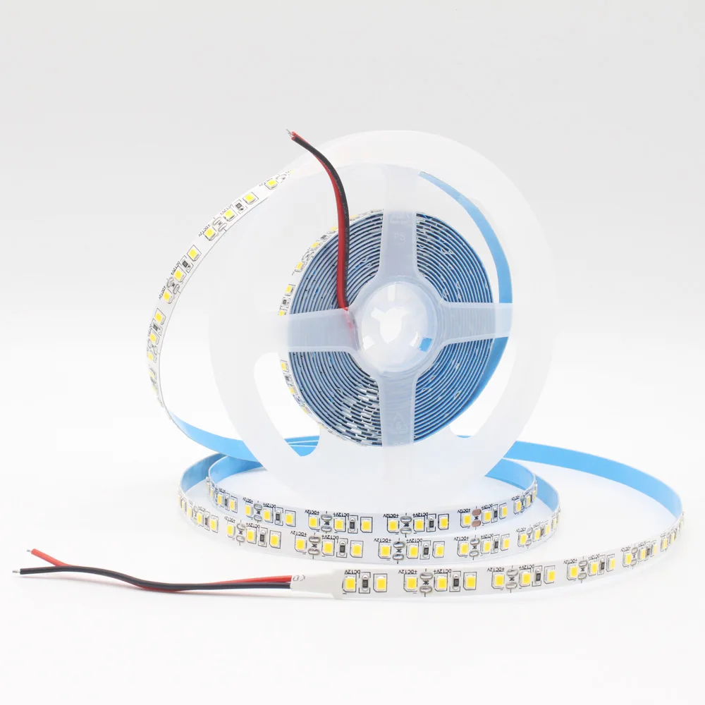 Striscia LED 12V 5M 600 SMD 2835 6000K 3000K Luce a nastro flessibile a strisce bianche calde 120LED M 8mm PCB Lampada a strisce non impermeabile