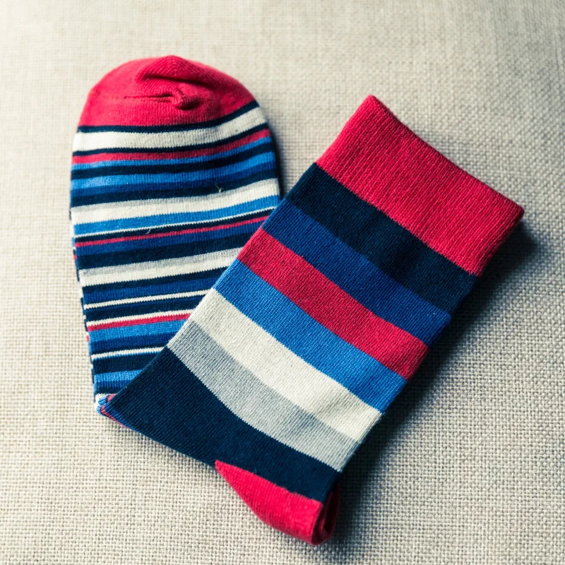 Calcetines de rayas de color para hombre, medias de último diseño, populares, de algodón, 5 pares