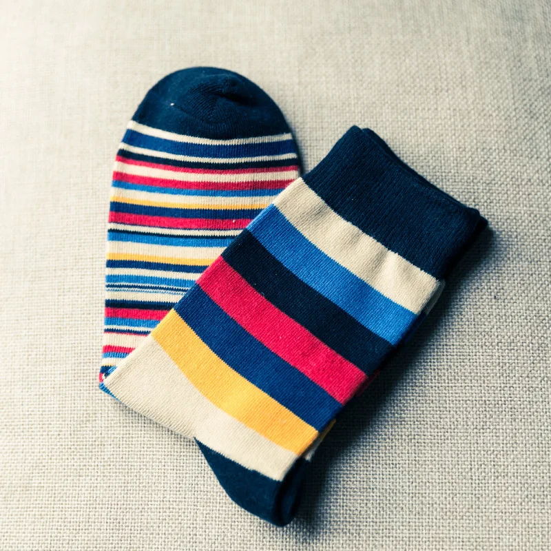Calcetines de rayas de color para hombre, medias de último diseño, populares, de algodón, 5 pares