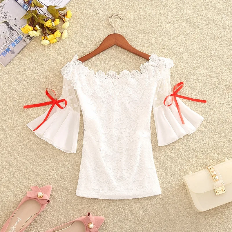 2019 夏の女性の弓花刺繍レースシャツレディース半袖スラッシュネックメッシュブラウス中空アウト Blusas 半袖トップス a1382