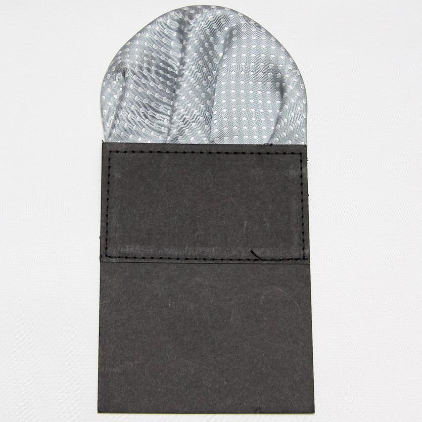 Dot Herren-Taschentuch aus Papier mit vorgefaltetem Einsatz und quadratischem Einsatz