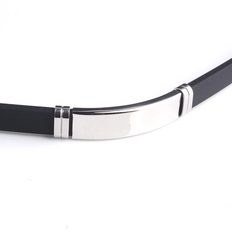Pulsera con nombre personalizado y logotipo grabado a la moda, pulseras de silicona suave de acero inoxidable para hombres, joyería de personalidad