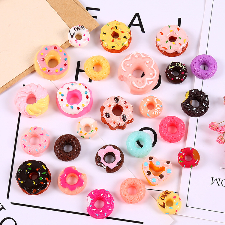 10 Teile/satz Puppenhaus Miniatur Mini Bäckerei Brot Donut Blyth Puppe Lebensmittel Spielen Küche Spielzeug