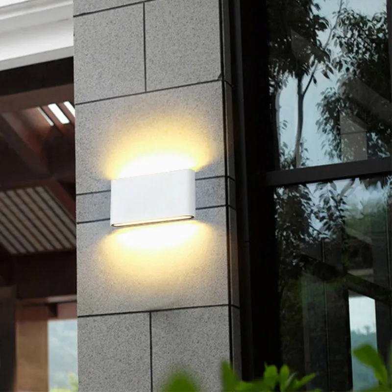 현대 방수 야외 12W LED 벽 램프 IP65 알루미늄 위아래 벽 조명 정원 현관 Sconce 장식 조명 110V 220V