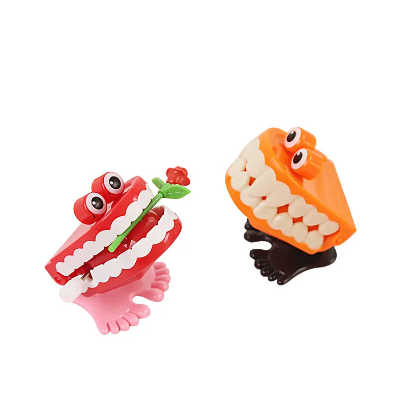 1 PCS Đồ Chơi trên Các Đồ Chuỗi Nhảy Bốn Đoạn Phong Cách Răng Ngẫu Nhiên Bạn Bè Juguetes