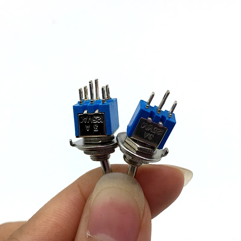 2 uds interruptores de 6mm interruptor de palanca en miniatura unipolar doble tiro Mini tapa impermeable Micro dispositivos electrónicos ON-OFF-ON 6A