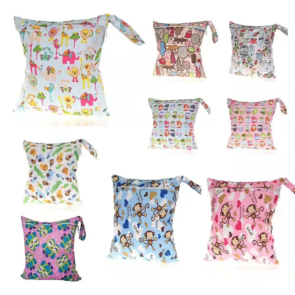 Bolsas húmedas impermeables, bolsa de pañales con estampado digital, bolsa lavable con bonito patrón de animales, bolsa de pañales con cremallera única
