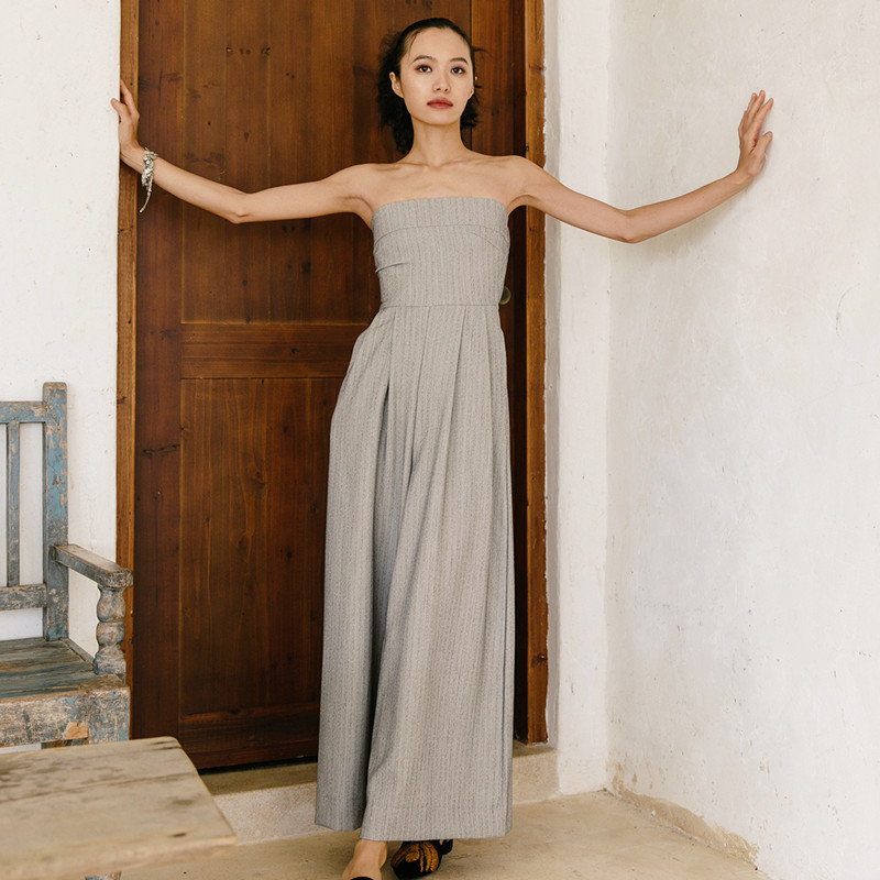 ฤดูร้อนผู้หญิงสุภาพสตรีเซ็กซี่Backless Beach Casualสไตล์Rompers Mono Mujer Largo Eleganteกว้างขากางเกงJumpsuit Overalls