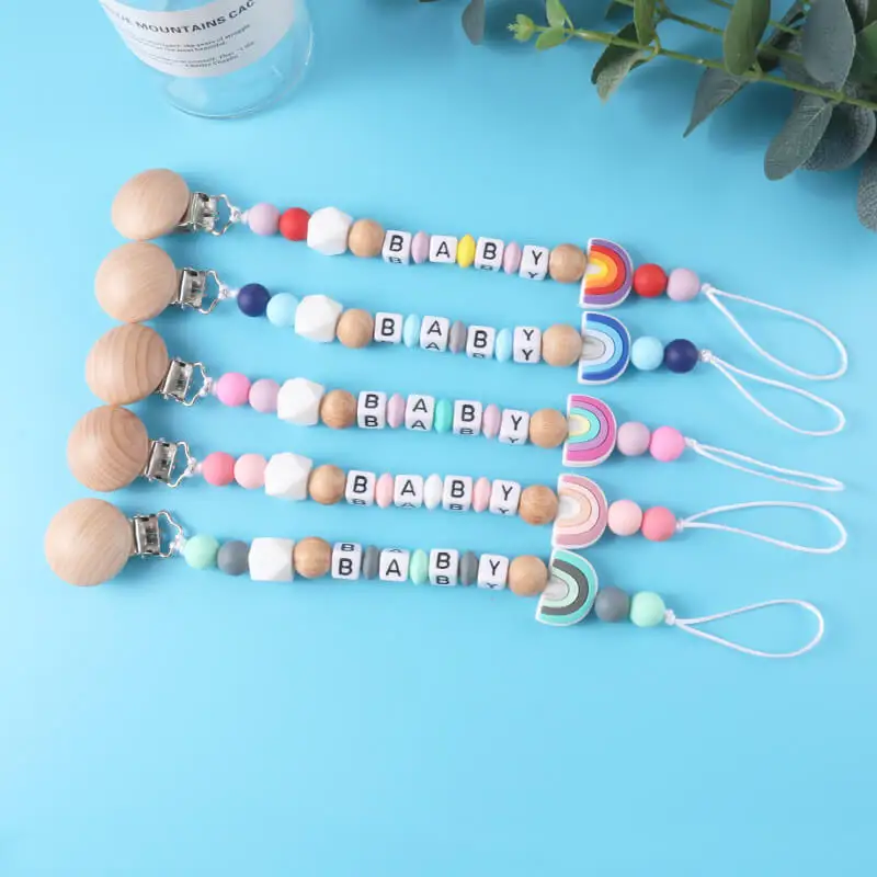 Cá Tính Núm Vú Giả Kẹp Bé Tùy Biến Tên Silicon Pacifier Chống Thả Dây Chuyền Thực Phẩm Cấp Mọc Răng Đồ Chơi Cho Răng Hàm