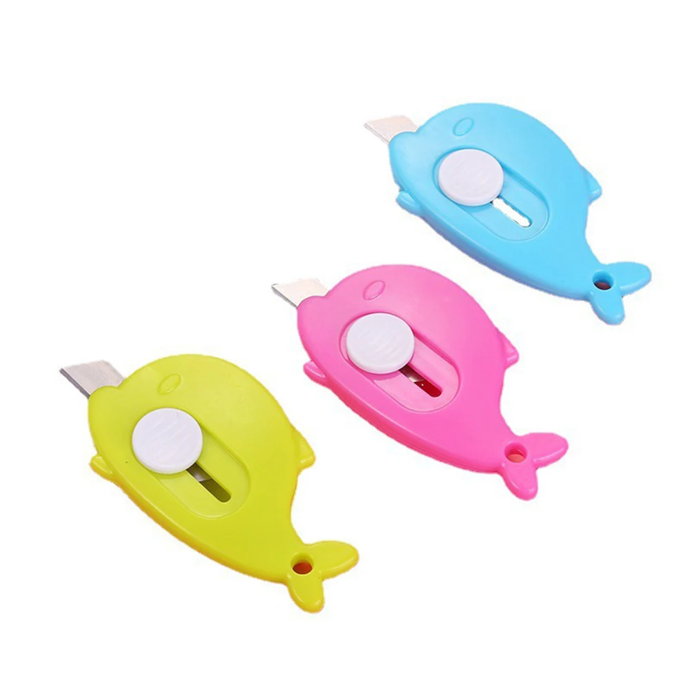 1pc Cartoon Utility Knife Mini Whale Portable Small And Convenient Express Unboxing Knife Office Cutting Blade