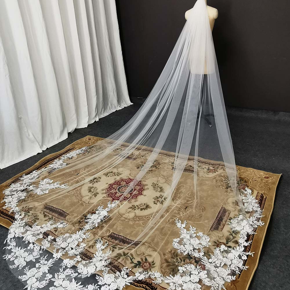Customized High Quality Vintage Wedding Veil 3.5M Long Special Cut Royal Bridal Veil with Comb Bling Sequins Lace Veil