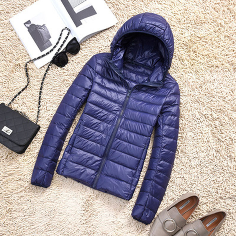 Lente Herfst Vrouwen Ultralicht Dun Donsjack Witte Eend Down Capuchon Jassen Warme Winterjas Parka Vrouwelijke Draagbare Bovenkleding