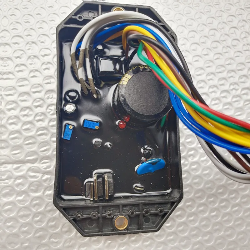 14 Kabel Kipor 50S3 AVR Generator Pengatur Tegangan 186F 178F Tiga Fase AVR untuk Generator Diesel KI-DAVR-50S3