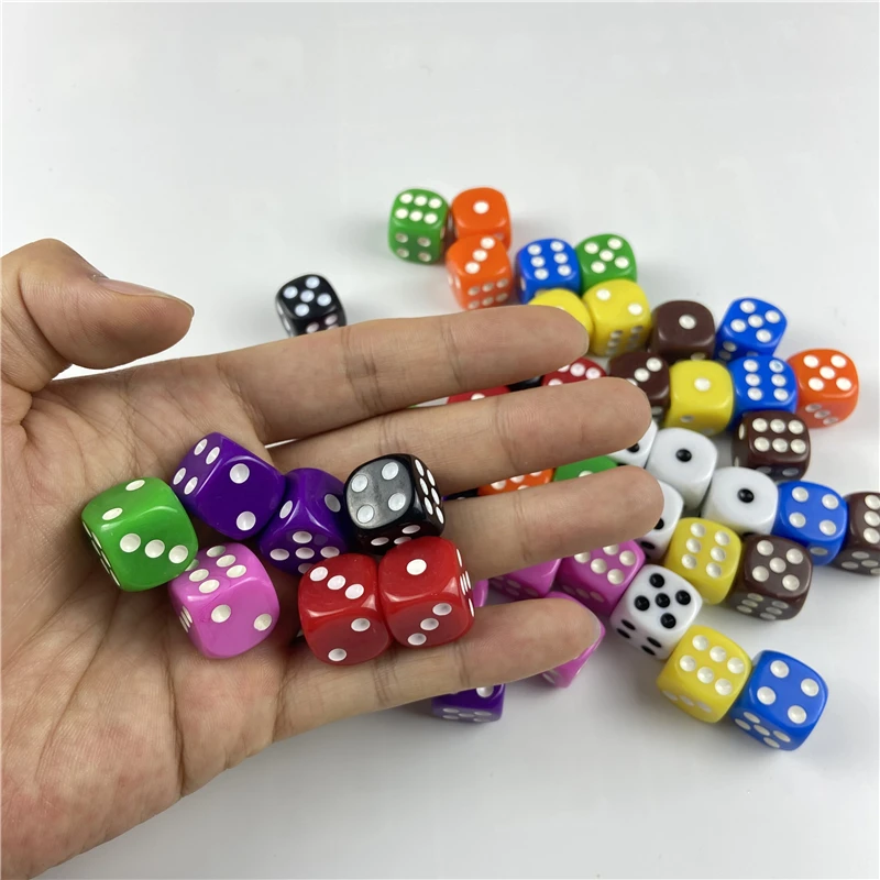 10 ピース/ロット 16 ミリメートル飲酒サイコロアクリル白ラウンドコーナー六面体サイコロパーティーゲーム RPG サイコロクラブ/パーティー/ファミリーゲーム