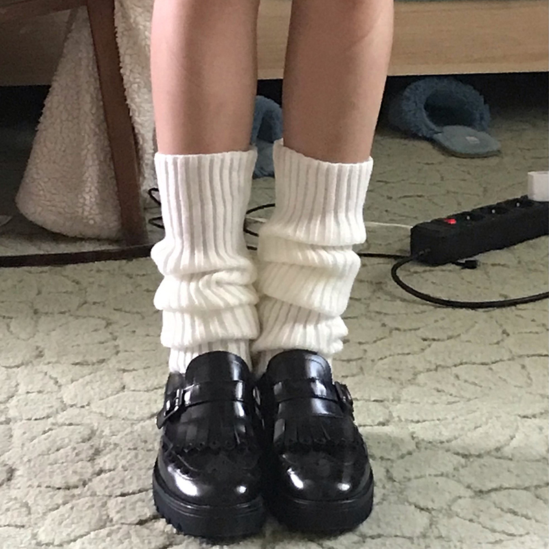 Calcetines japoneses nuevos de Lolita para mujer, calentadores de piernas, calcetines tejidos con bolas de lana, cubierta de pie tejida, Cosplay, calcetines de montón para Otoño e Invierno