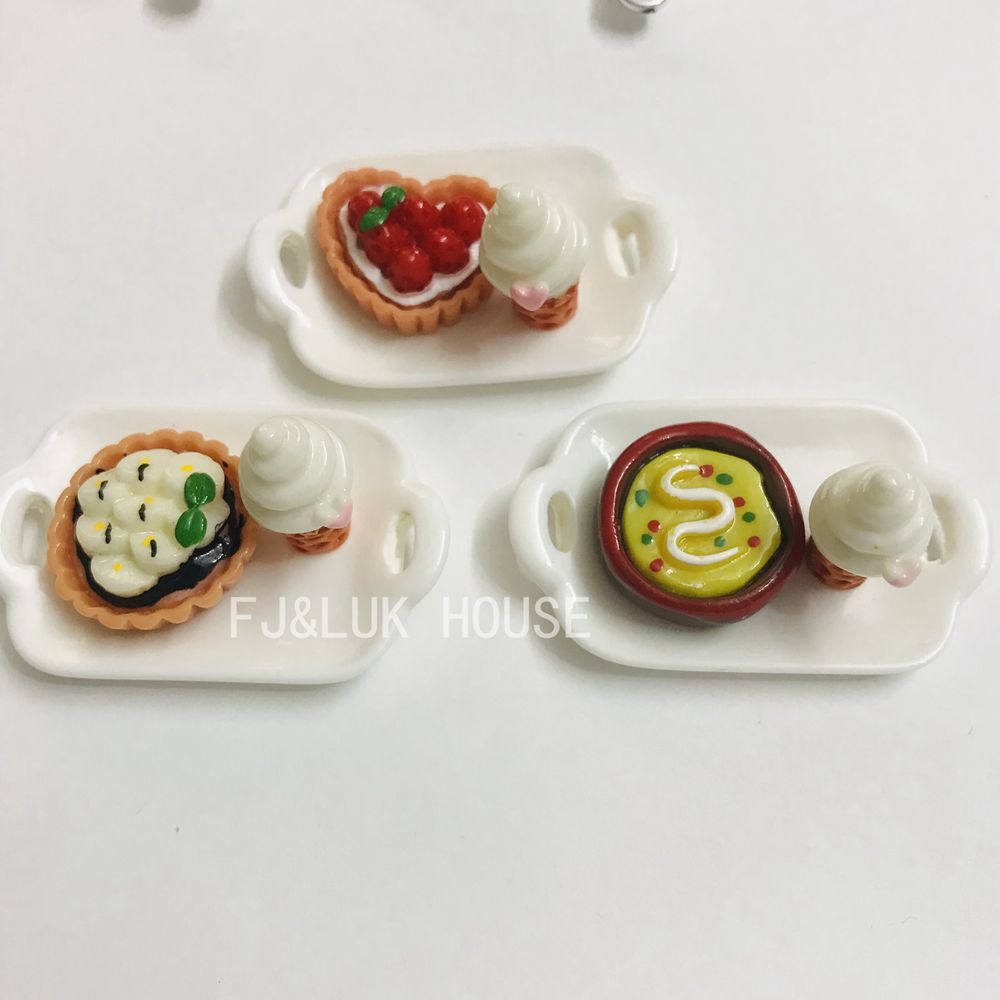 1/6 Scale MINI แกล้งทําเป็นอาหารของเล่นตุ๊กตาขนาดเล็กขนมปัง Cupcake Toast ร้านเบเกอรี่สําหรับ Blyth Barbies ตุ๊กตา BJD House KITCHEN