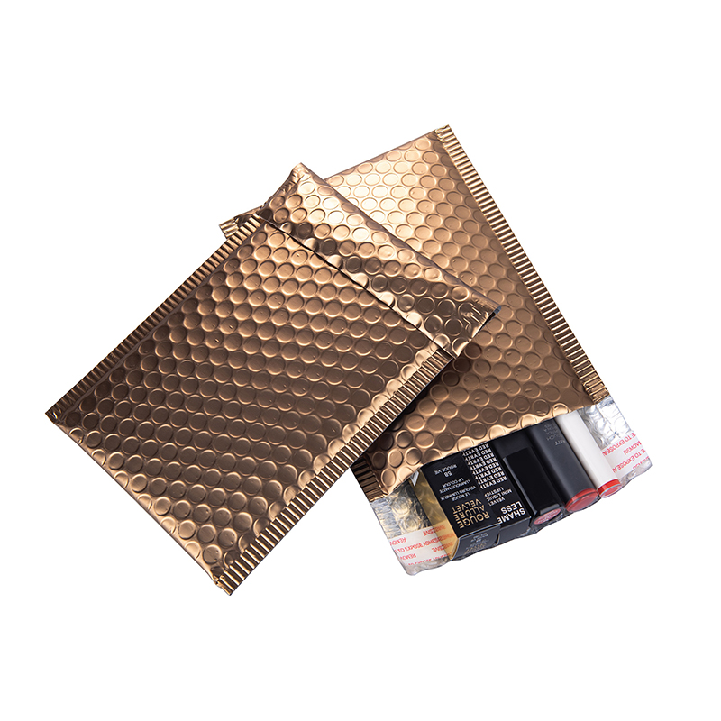 50Pcs ขายส่ง Bubble Mailers Matte Gold อลูมิเนียมฟองฟิล์มซองจดหมายกันกระแทกจัดส่งถุงบรรจุภัณฑ์