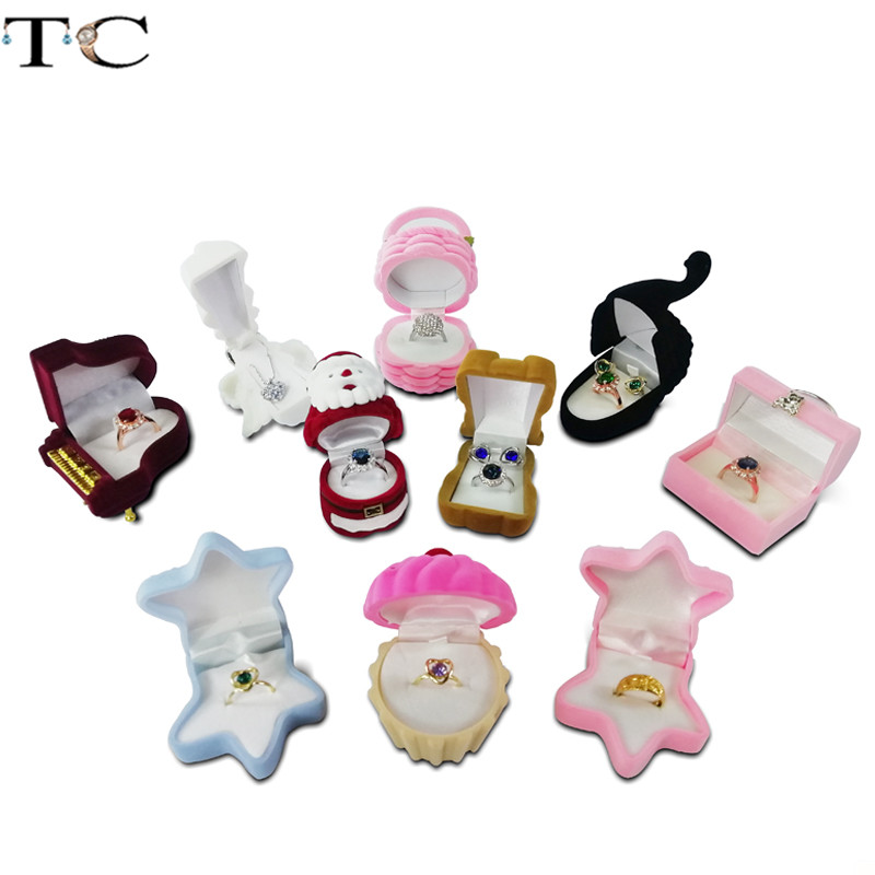 Creatieve Fluwelen Sieradendoos Mini Container Ringdoos Oorbellen Ringen Opbergdoos Kleine Accessoires Display Geschenkdoos