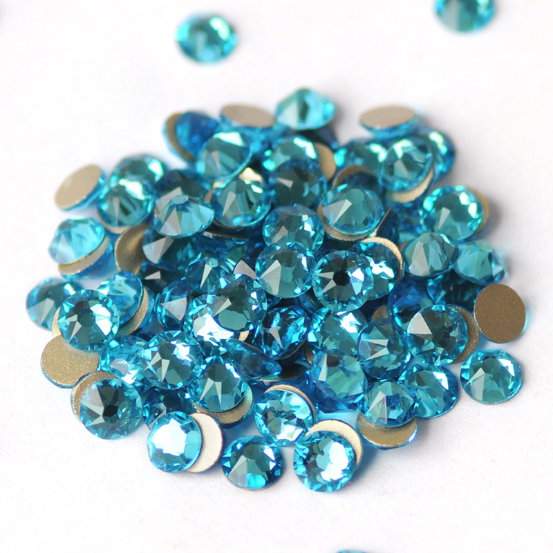 YANRUO 2088 No Hotfix 8 Big 8 Small DIY Strass Crystal Stick On Nails parte posterior plana Rhinestones para decoración de uñas