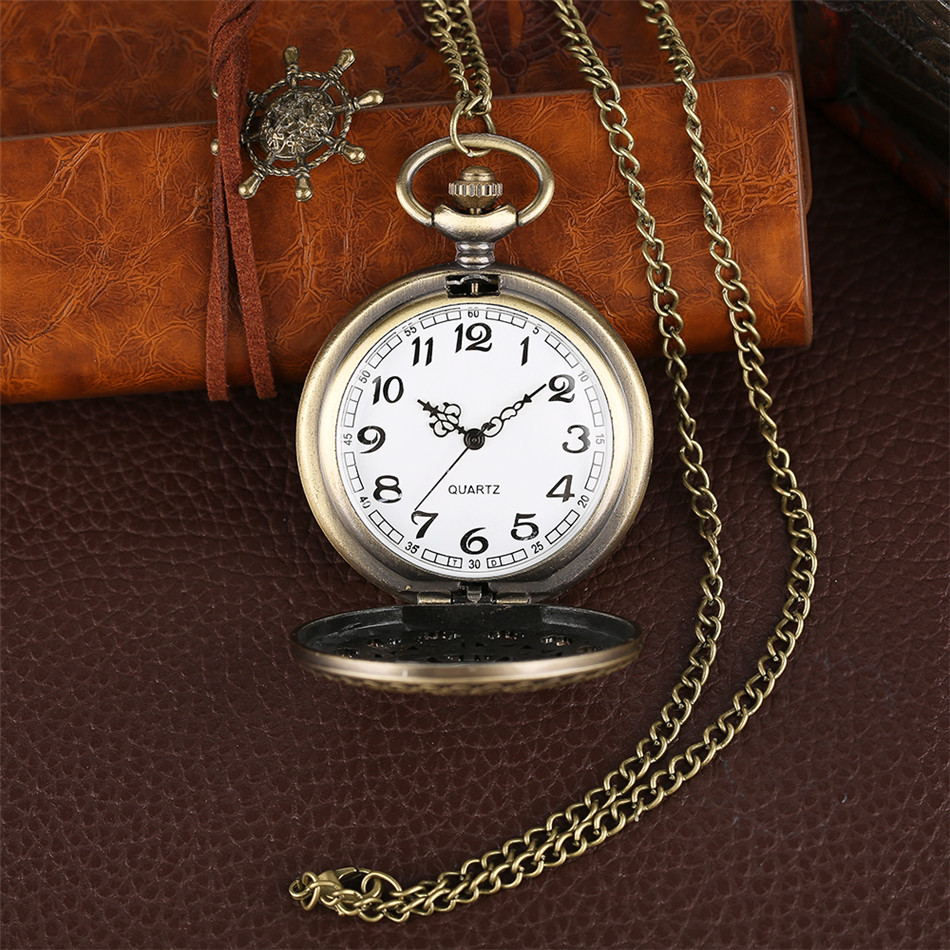 Heißer Verkauf Vintage Bronze Web Spinne Antike Uhr Halskette Kette Anhänger Uhr Medizinische Pflege P01