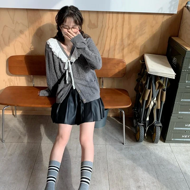 Áo Khoác Cardigan Nữ Tất Cả Trận Đấu Cổ Chữ V Ren Miếng Dán Cường Lực Áo Len Mùa Xuân Mùa Thu 2021 Xám Kawaii Retro Dịu Dàng Dệt Kim Thiết Kế Đơn Giản Áo Khoác Ngoài
