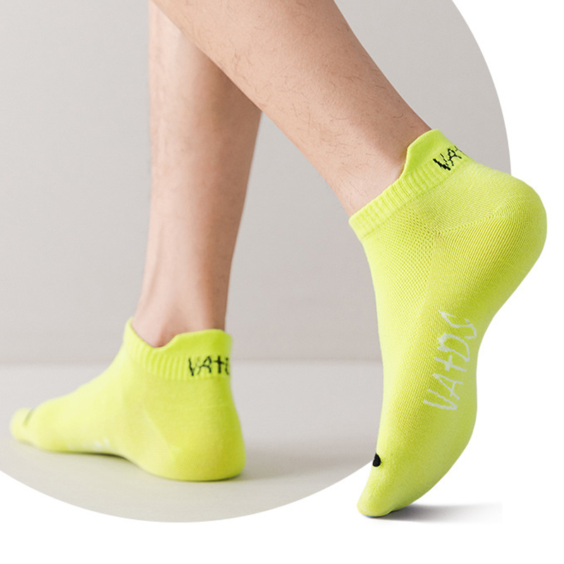 Màu Sắc Tươi Sáng Mắt Cá Chân Không Thể Hiện Tất Cotton Nam Thoáng Khí Thời Trang Đường Phố Thể Thao Khử Mùi, Vô Hình Xe Đạp Du Lịch Chạy Tất Thương Hiệu