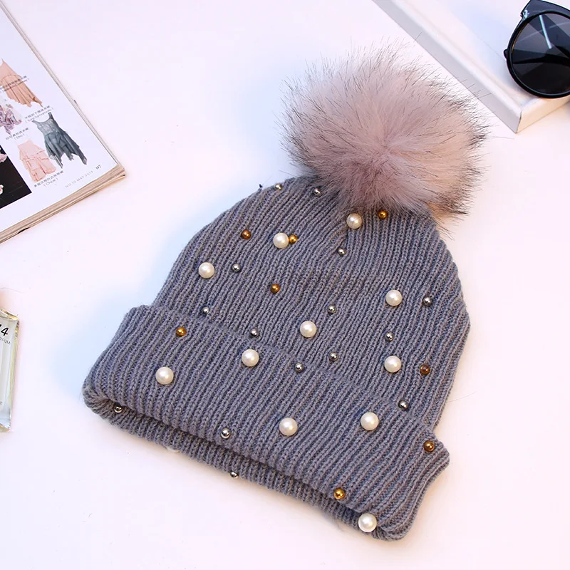 Gorro de lana con bolas de pompón para mujer, gorro de punto con perlas y diamantes de imitación, informal, cálido, para exteriores, invierno, 2021