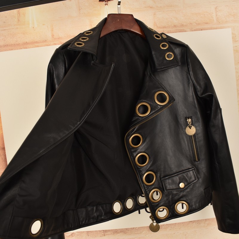 Neue Designer Frauen Metall aushöhlen Schaffell Echt lederjacke Punk-Stil Moto Biker Short Outwea Mantel Echt lederjacke