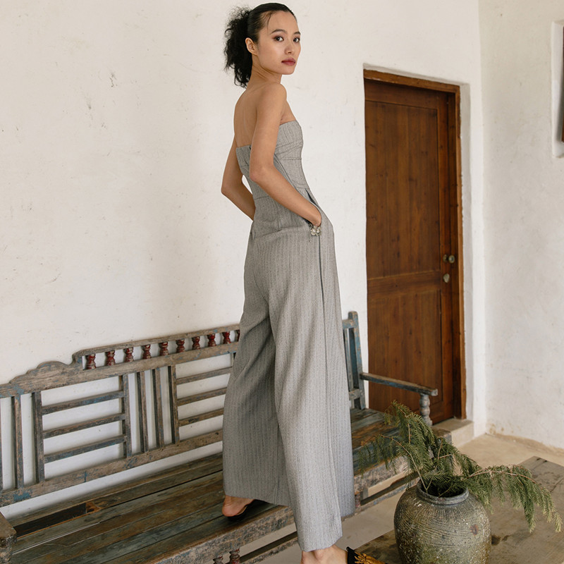 ฤดูร้อนผู้หญิงสุภาพสตรีเซ็กซี่Backless Beach Casualสไตล์Rompers Mono Mujer Largo Eleganteกว้างขากางเกงJumpsuit Overalls