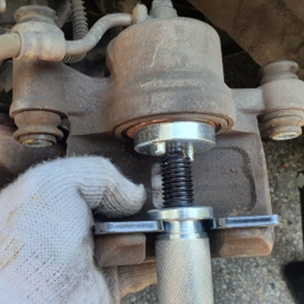 Car Repair Tools Disc Brake Pad Caliper Piston Rewind Wheel Cylinder Pump Separator Disassemble Truck Trailer Auto Accessories