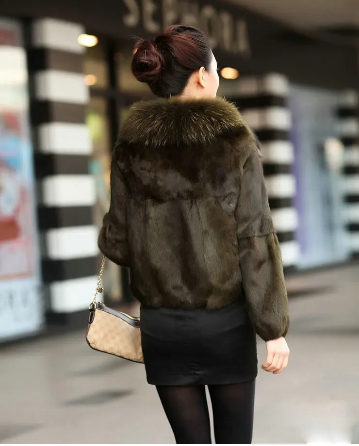 2023 Winter echte Kaninchen Pelzmantel mit Waschbär Pelz kragen Mode echte Pelz jacke Langarm warme echte Pelz Outwear