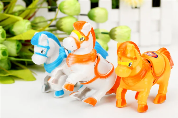 子供のためのレトロなクラシックな時計のおもちゃ,ランニングのためのかわいい動物,ヴィンテージのアクションフィギュア