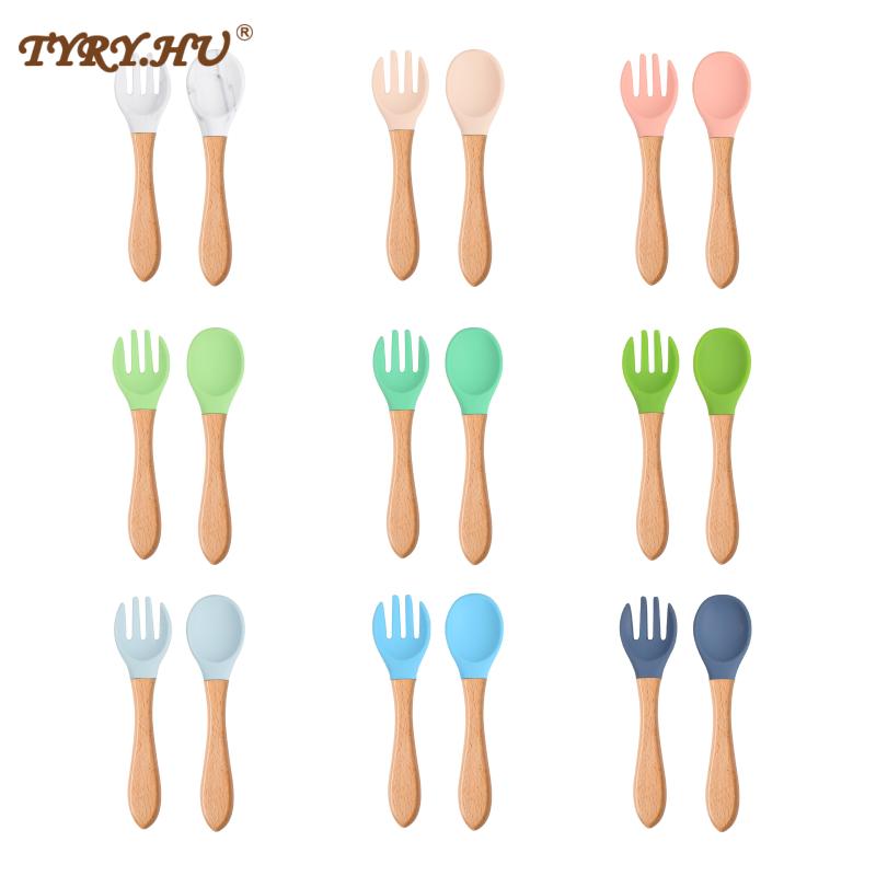 Juego de cuchara y tenedor de silicona de calidad alimentaria, entrenamiento de alimentación de bebé con mango de madera, accesorios para comer de forma independiente, 2 uds.