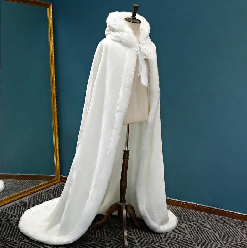 Personalizado quente guarnição de pele do falso inverno capa de noiva deslumbrante capas de casamento com capuz longo festa envolve jaqueta branco/marfim envoltório