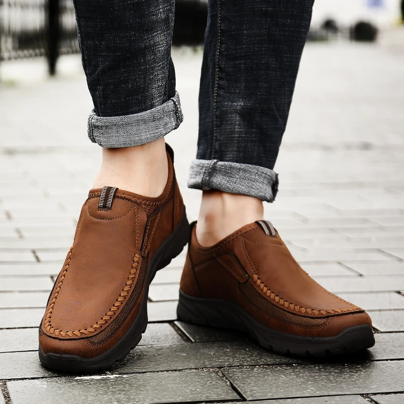 Männer Casual Schuhe Atmungs Loafers Turnschuhe 2021 Neue Mode Komfortable Flache Handgemachte Retro Freizeit Müßiggänger Schuhe Männer Schuhe