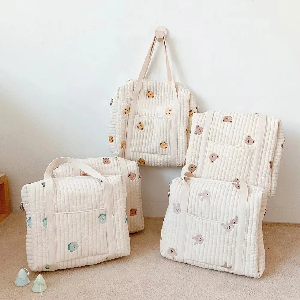 おむつバッグ綿生地,母のバッグ,クマ,花,刺patternパターン,ベビー,ベージュ,ジッパー,ベビーカーバッグ,かわいい,新しい2024