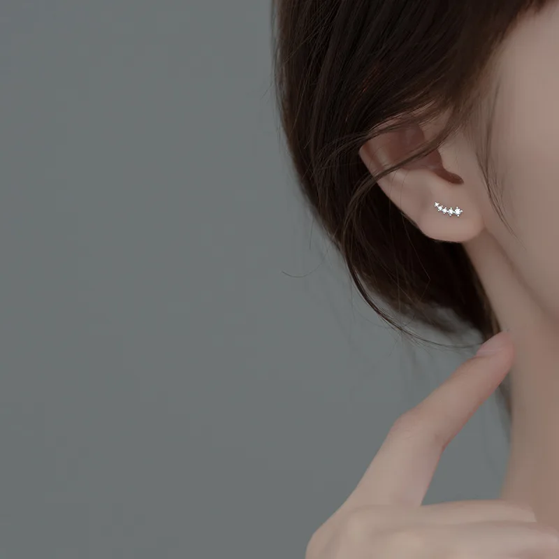 INZATT Echt 925 Sterling Silber Zirkon Arc Stud Ohrringe Für Mode Frauen Party Nette Feine Schmuck Minimalistischen Zubehör