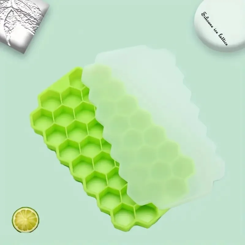 【Hot sales】Food grade silicone Honeycomb Ice Cube trays with LIDS - easy to remove molds for ice cream, cold drinks