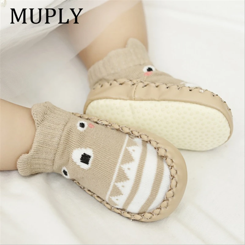 Kaus Kaki Bayi Modis 2022 dengan Sol Karet Kaus Kaki Bayi Kaus Kaki Lantai Anak-anak Musim Gugur Musim Dingin Baru Lahir Sepatu Kaus Kaki Sol Lembut Antiselip