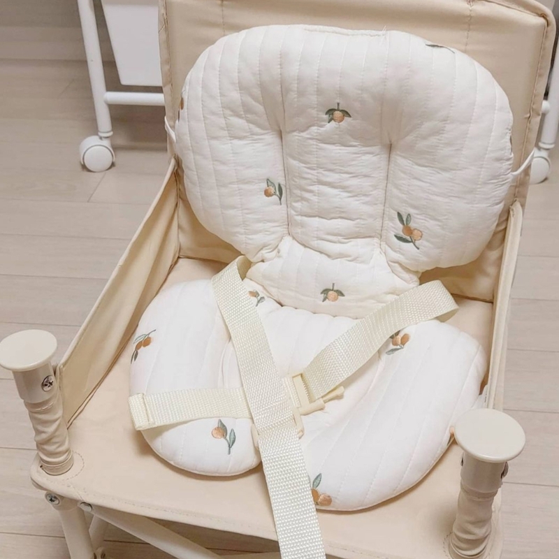 Baby Esszimmers tuhl Kissen Herbst und Winter ausgehen tragbare rutsch feste integrierte Kissen Baby Essen Wachstum Stuhl Zubehör