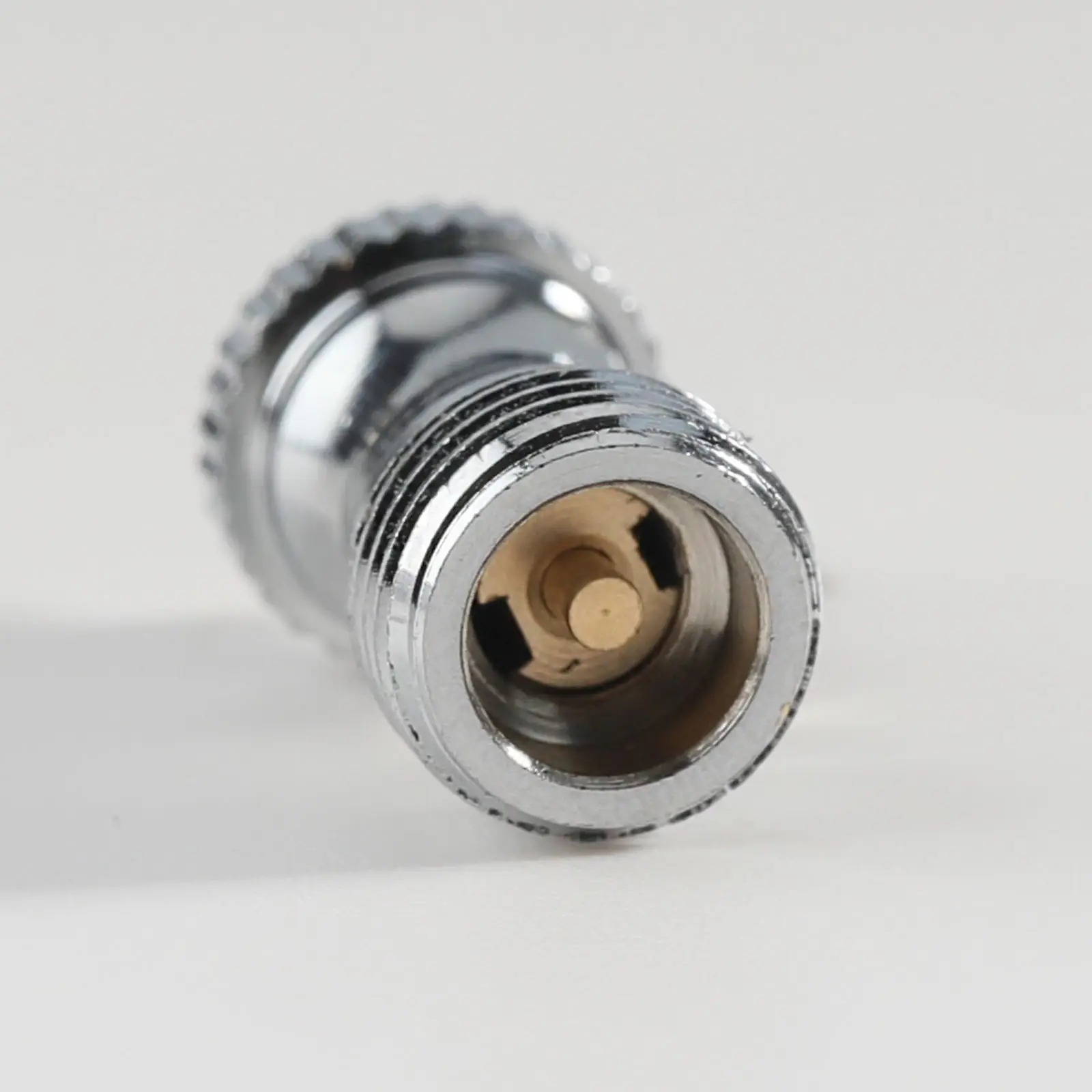 Aerógrafo hecho de acero inoxidable, válvula de aire, conexión de pieza de máquina