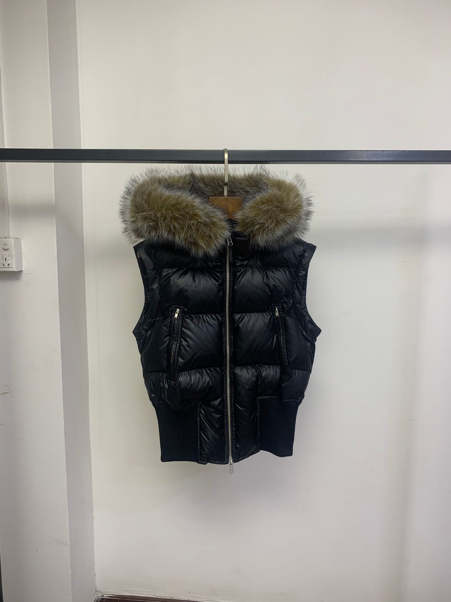 Manches détachables section courte col de cheveux doudoune tempérament mince hiver chaud moelleux doudoune femme 2024 hiver nouveau
