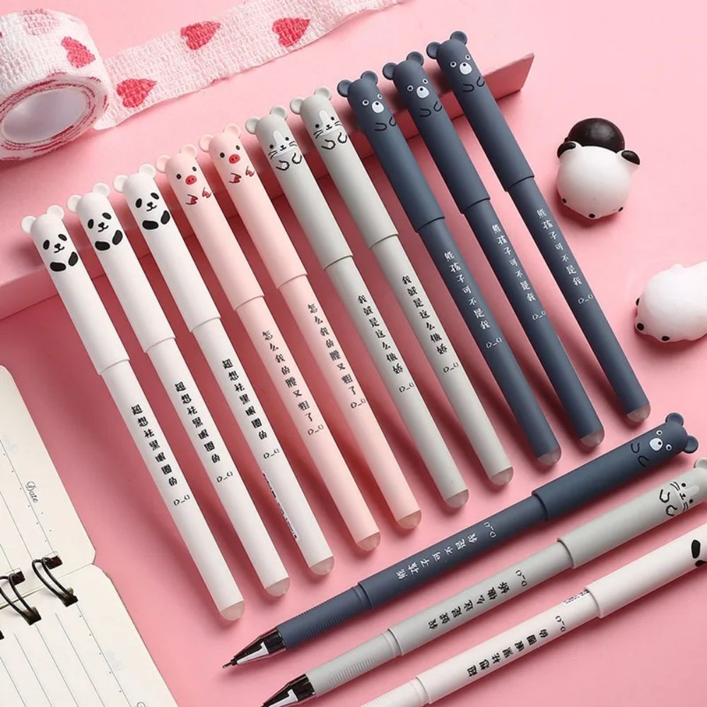 12ชิ้นปากกาหมึกเจลที่ลบได้รูปสัตว์แพนด้า0.5มม. แท่งหมึกลบได้สีน้ำเงินสีดำสามารถเติมได้อุปกรณ์เครื่องเขียนในโรงเรียน