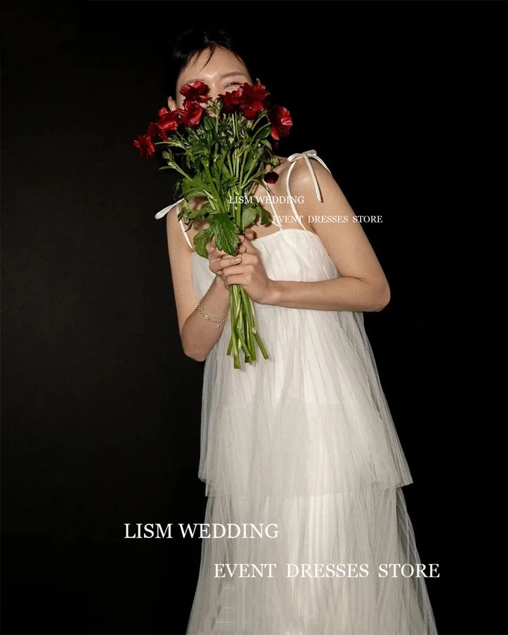 LISM Semplice Tulle A strati Increspature Corea Abito da sposa Spaghetti Strap A-Line Abito formale Abiti da sposa Abito da sposa personalizzato