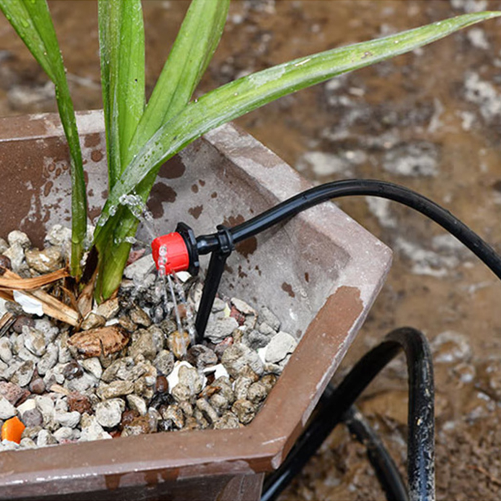 50/100 pz Regolabile Irrigazione Giardino 1/4 '' Emettitore Gocciolatore Micro Irrigazione a Gocciolamento Irrigatori per Sistema di Irrigazione