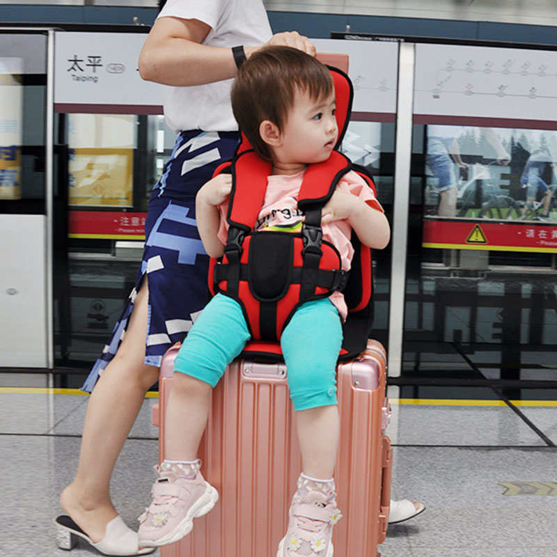 Assento de viagem almofada com cinto de segurança para mala jantar cadeira do carro do bebê trolley caso marquee dobrável bebe acessórios