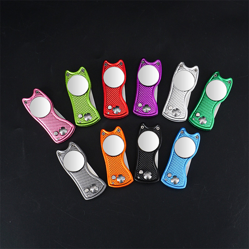 1 PC พับกอล์ฟ Divot ซ่อมเครื่องมือลูกกอล์ฟเครื่องมือ PITCH Groove CLEANER อุปกรณ์กอล์ฟใส่สีเขียวส้อมการฝึกอบรมเอดส์