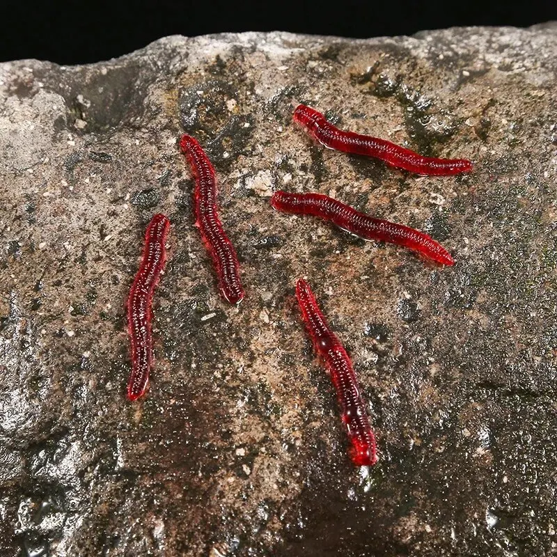 Bionic Red Worm Lure 100pcs 3.5 ซม.เหมือนจริงซิลิกาเจล Fishy ประดิษฐ์หนอนแดง Earthworm เหยื่อ Submerge จําลอง Lure Pesca