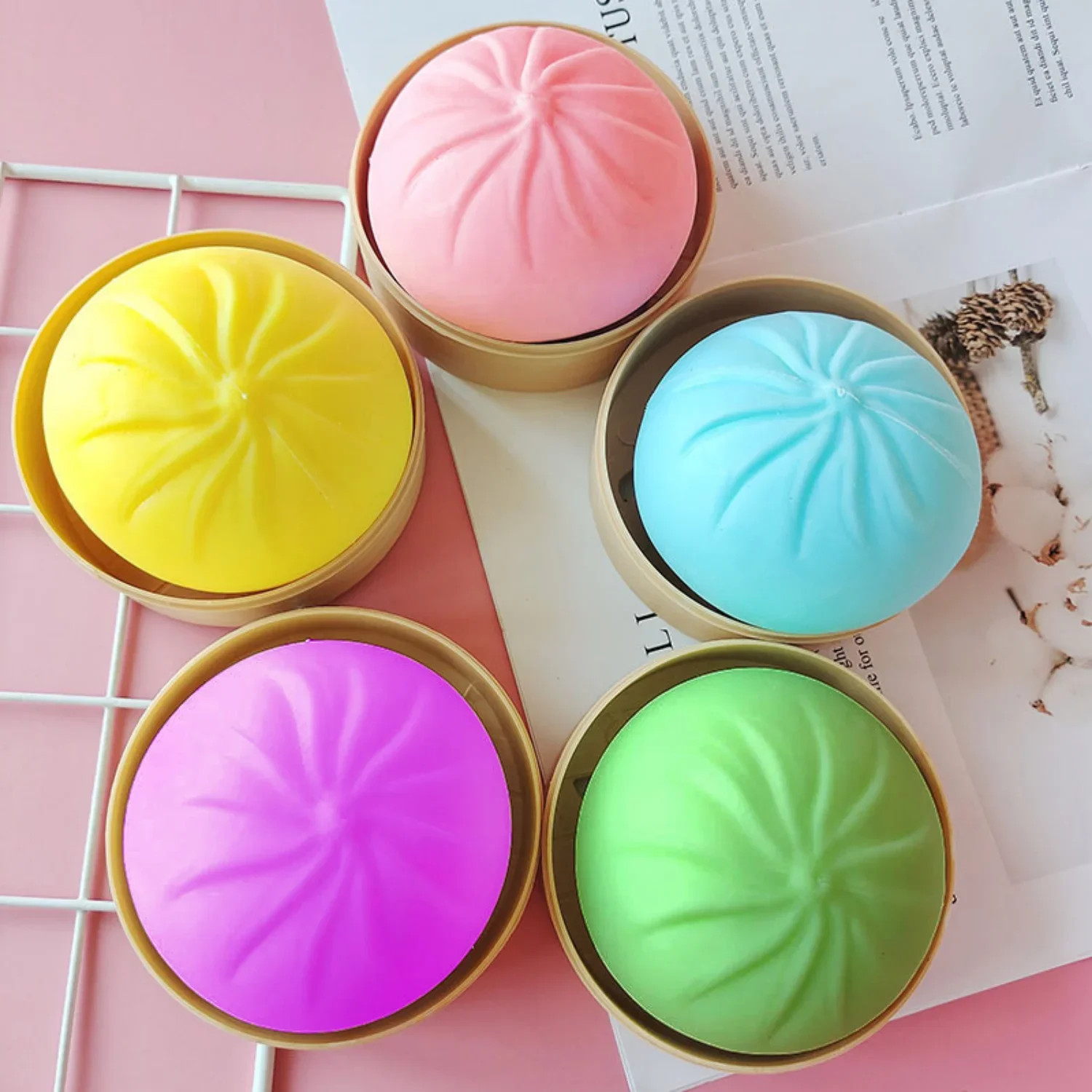 สีสัน Dumpling ลูกความเครียด Fidget Sensory ของเล่นบีบ Dough Ball ความเครียดบรรเทามือของเล่น Bun อาหาร Steamer ยืดโต๊ะ